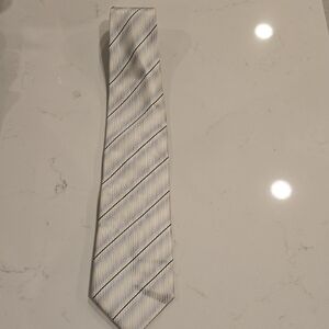 Kenneth Cole White and Gray Striped Tie